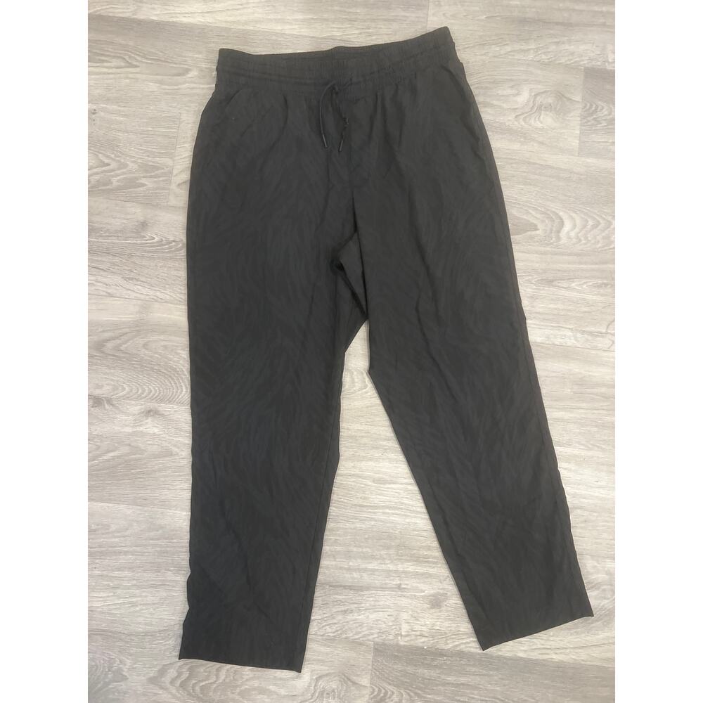 Gap Fit size large animal print activewear pants